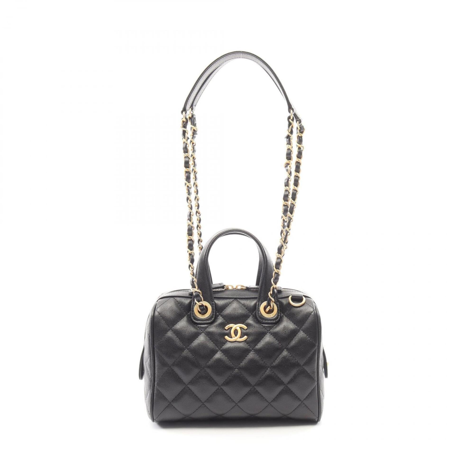 Chanel Matelasse Black Grained Calfskin Handbag Shoulder Bag (Pre-Owned)