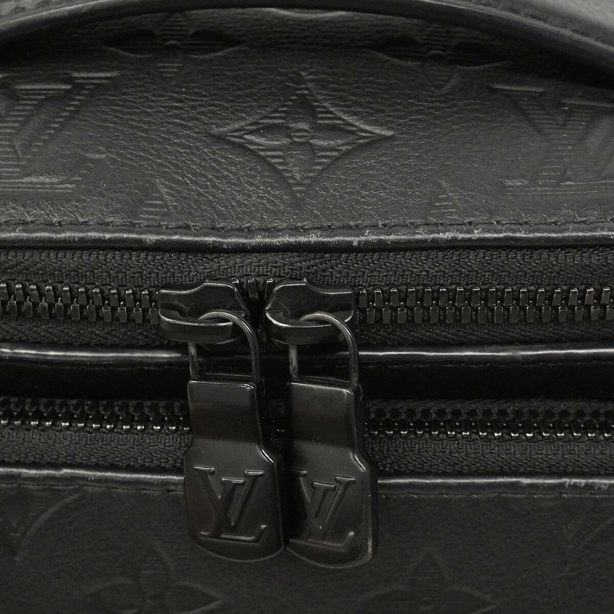 Louis Vuitton Black Fanny Pack (Pre-Owned)