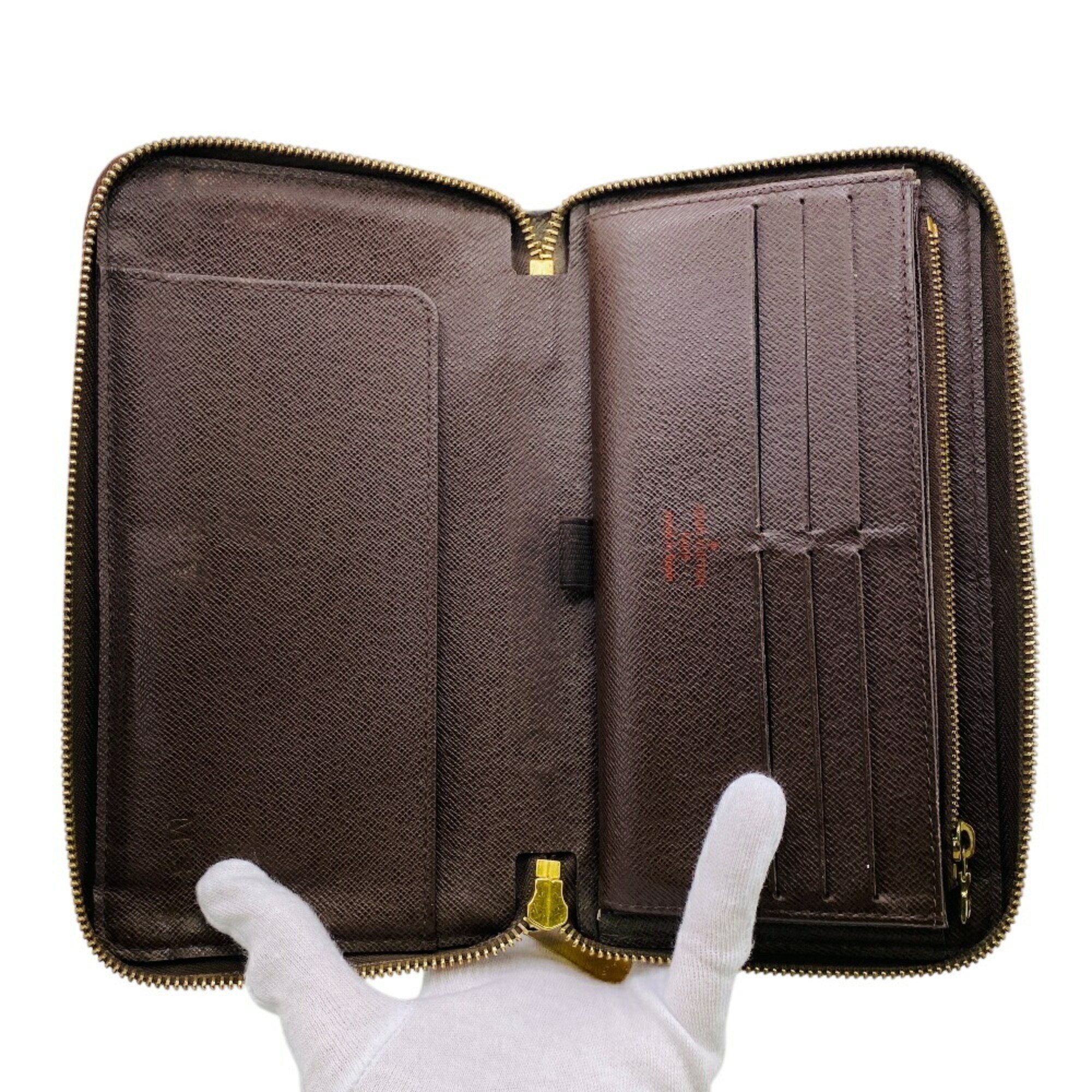 Louis Vuitton Brown Leather Long Wallet (Bi-Fold) (Pre-Owned)