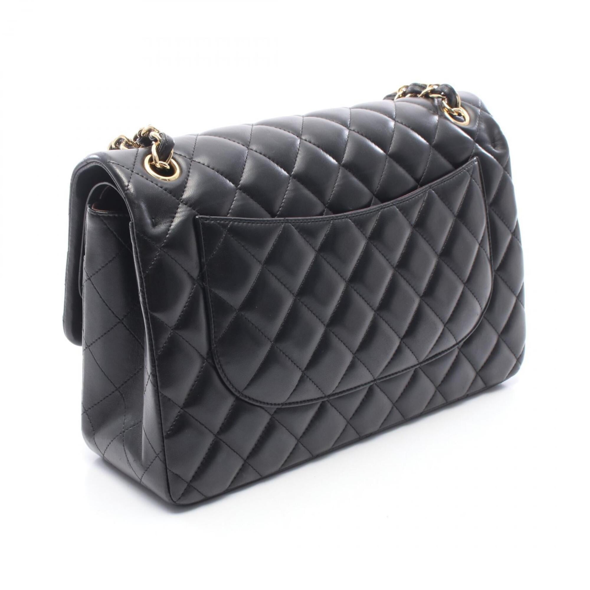Chanel Black Leather Handbag Shoulder Bag (Pre-Owned)