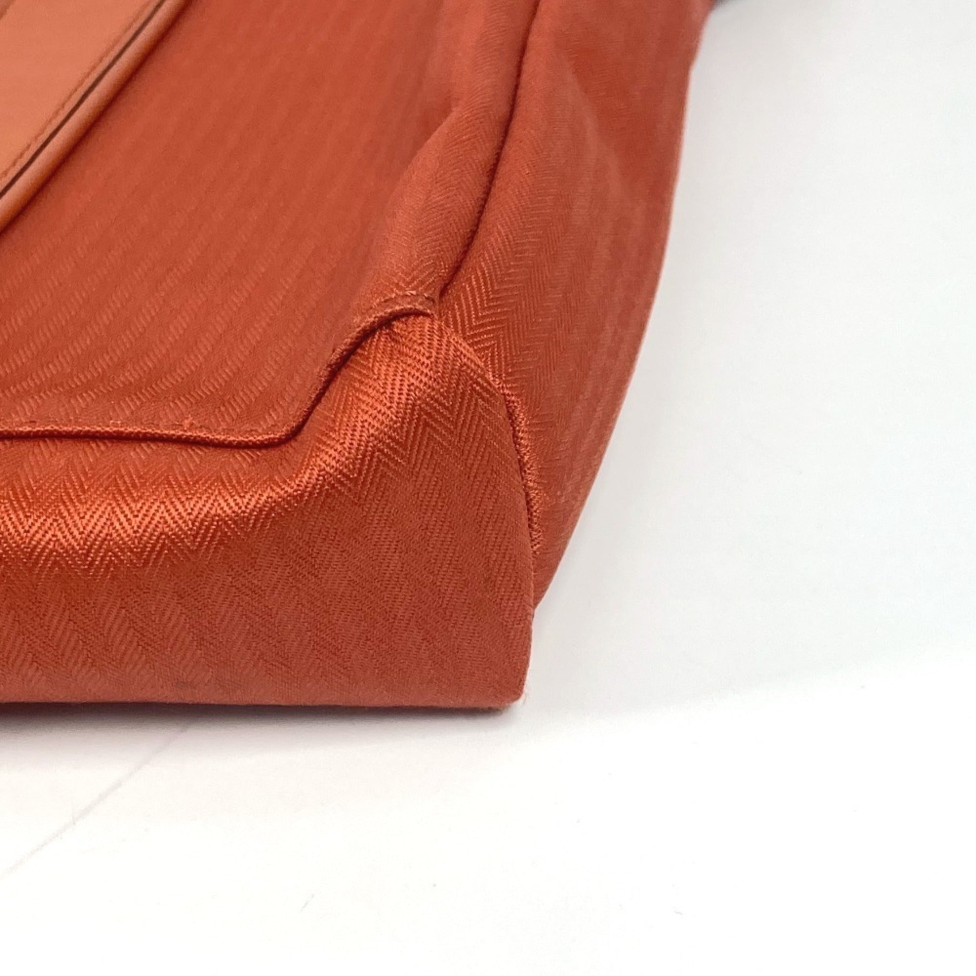 Hermes Acapulco Orange Nylon Canvas Pochette Shoulder Bag (Pre-Owned)