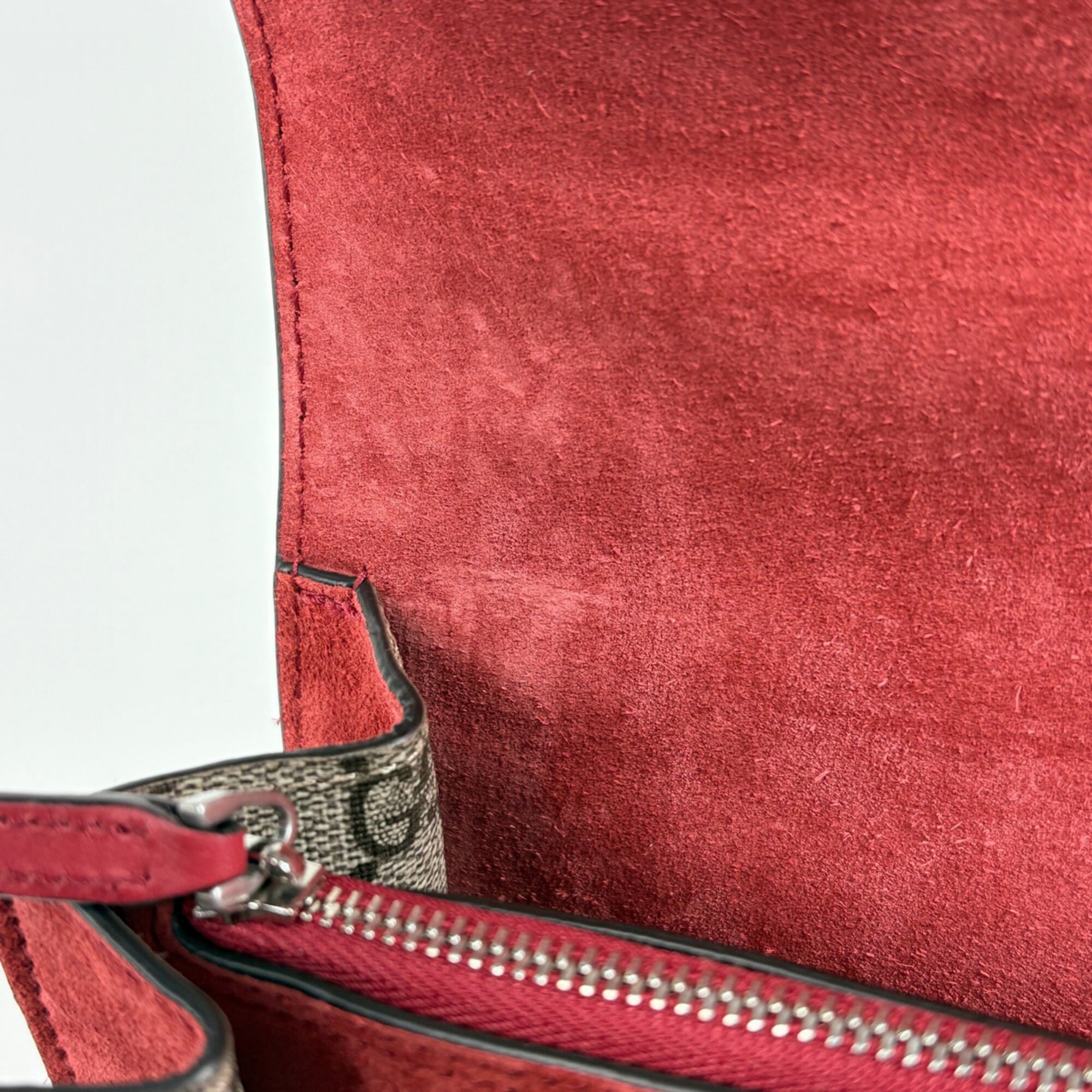 Gucci Beige Red Color Coated Canvas Suede Shoulder Bag (Pre-Owned)