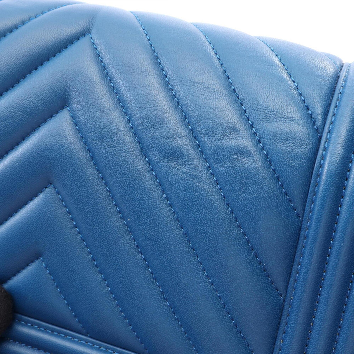 Chanel Blue Leather Handbag Shoulder Bag (Pre-Owned)