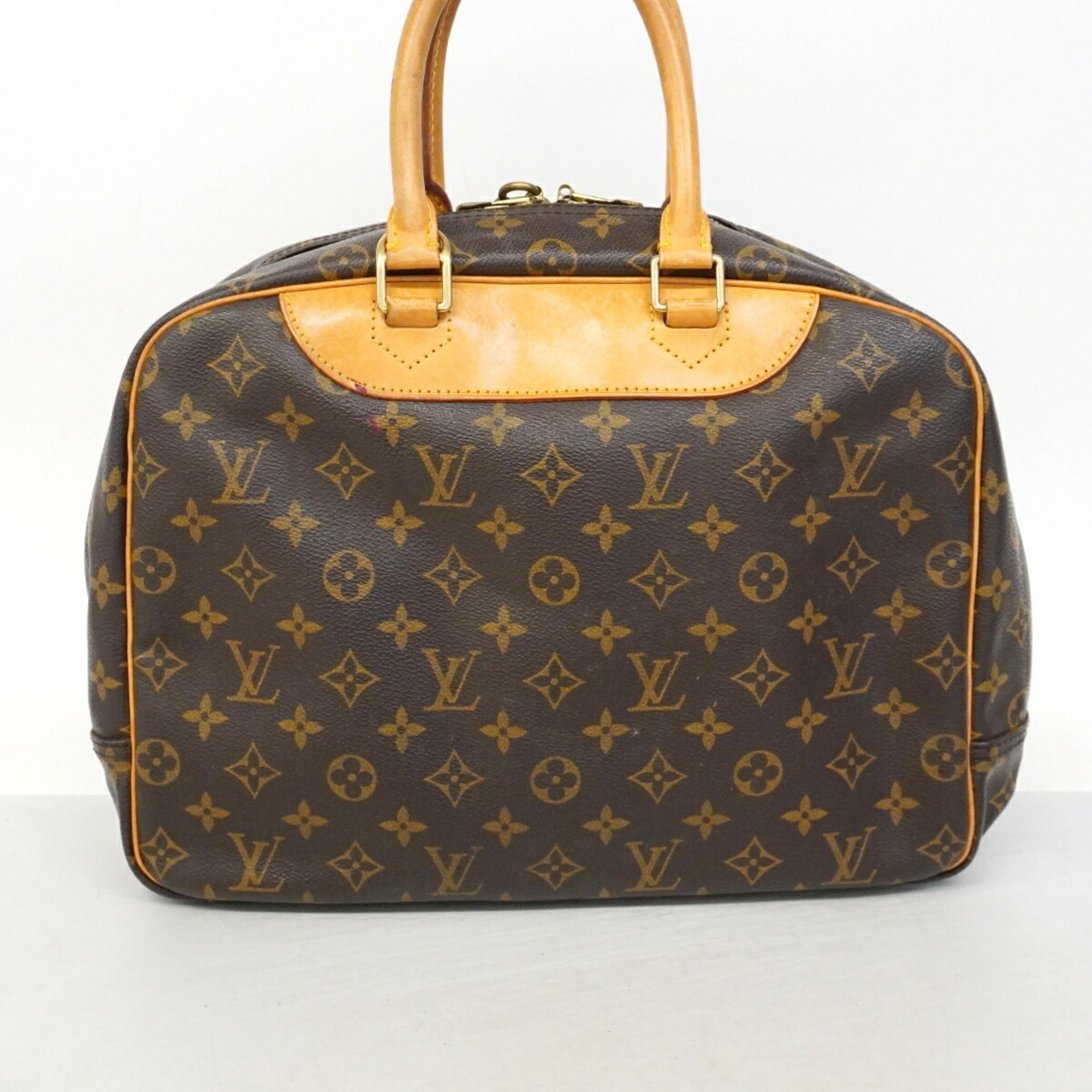 Louis Vuitton Brown Handbag (Pre-Owned)