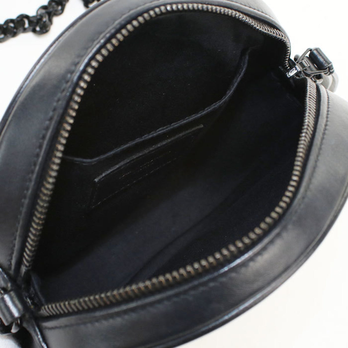 Saint Laurent Black Leather Shoulder Bag (Pre-Owned)