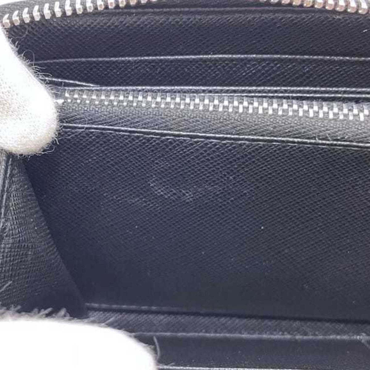 Prada Saffiano Black Nero Leather Long Wallet (Bi-Fold) (Pre-Owned)