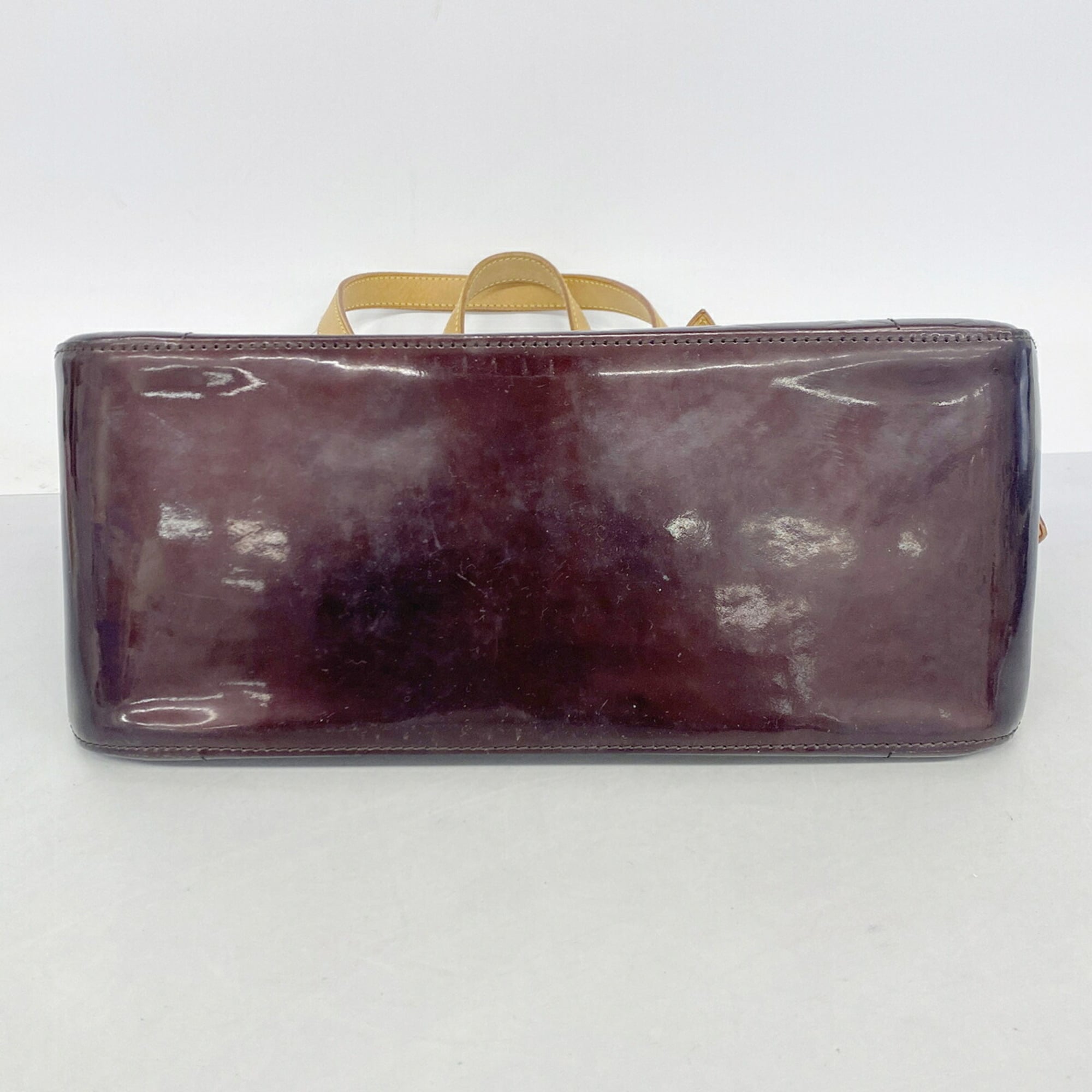 Louis Vuitton Amarante Shoulder Bag (Pre-Owned)
