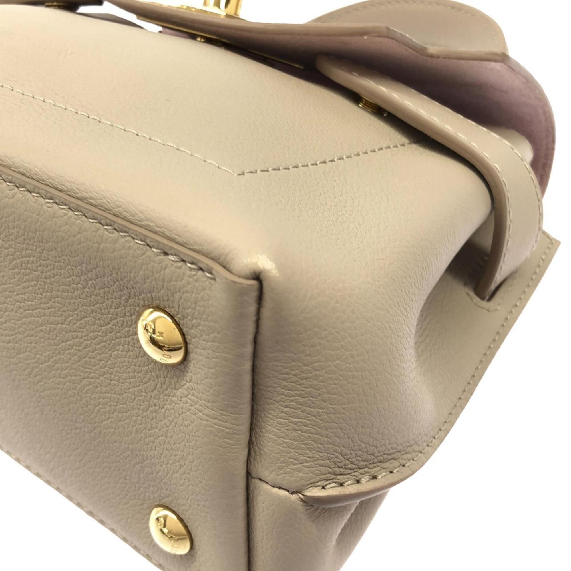 Louis Vuitton Grayish Leather Handbag (Pre-Owned)