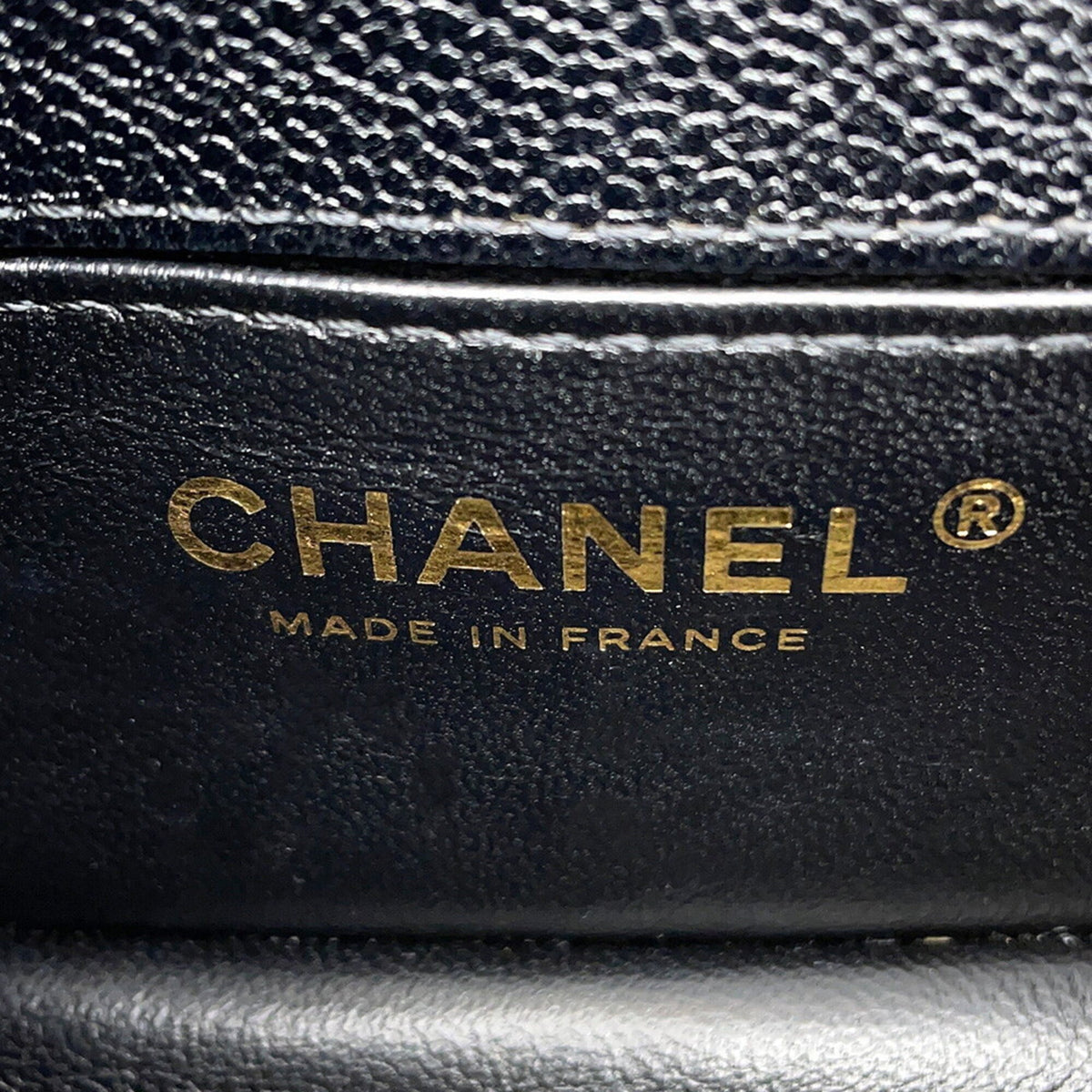 Chanel Boy Chanel Black Grained Calfskin Handbag Shoulder Bag (Pre-Owned)