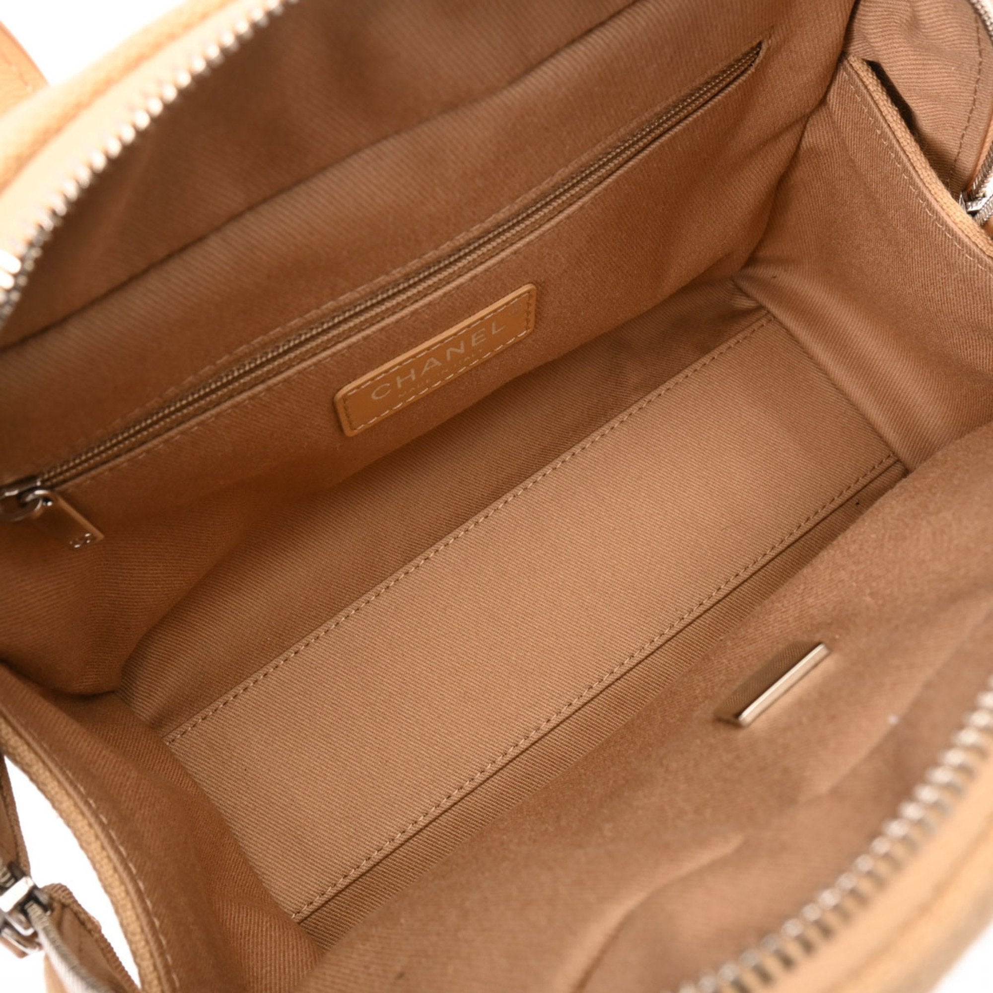Chanel Beige Canvas Leather Tote Bag (Pre-Owned)