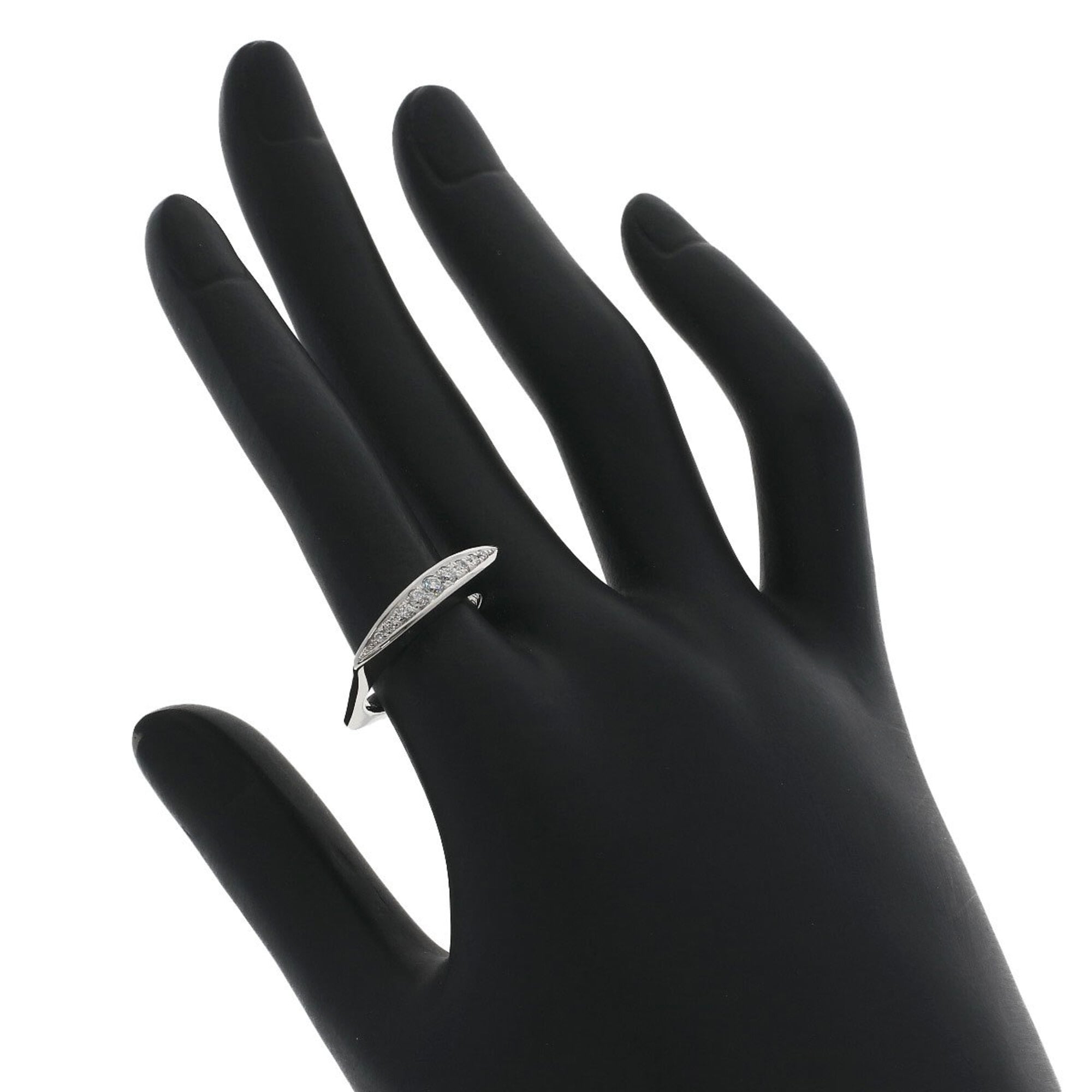 Celine Platinum 900 Band Ring (Pre-Owned)