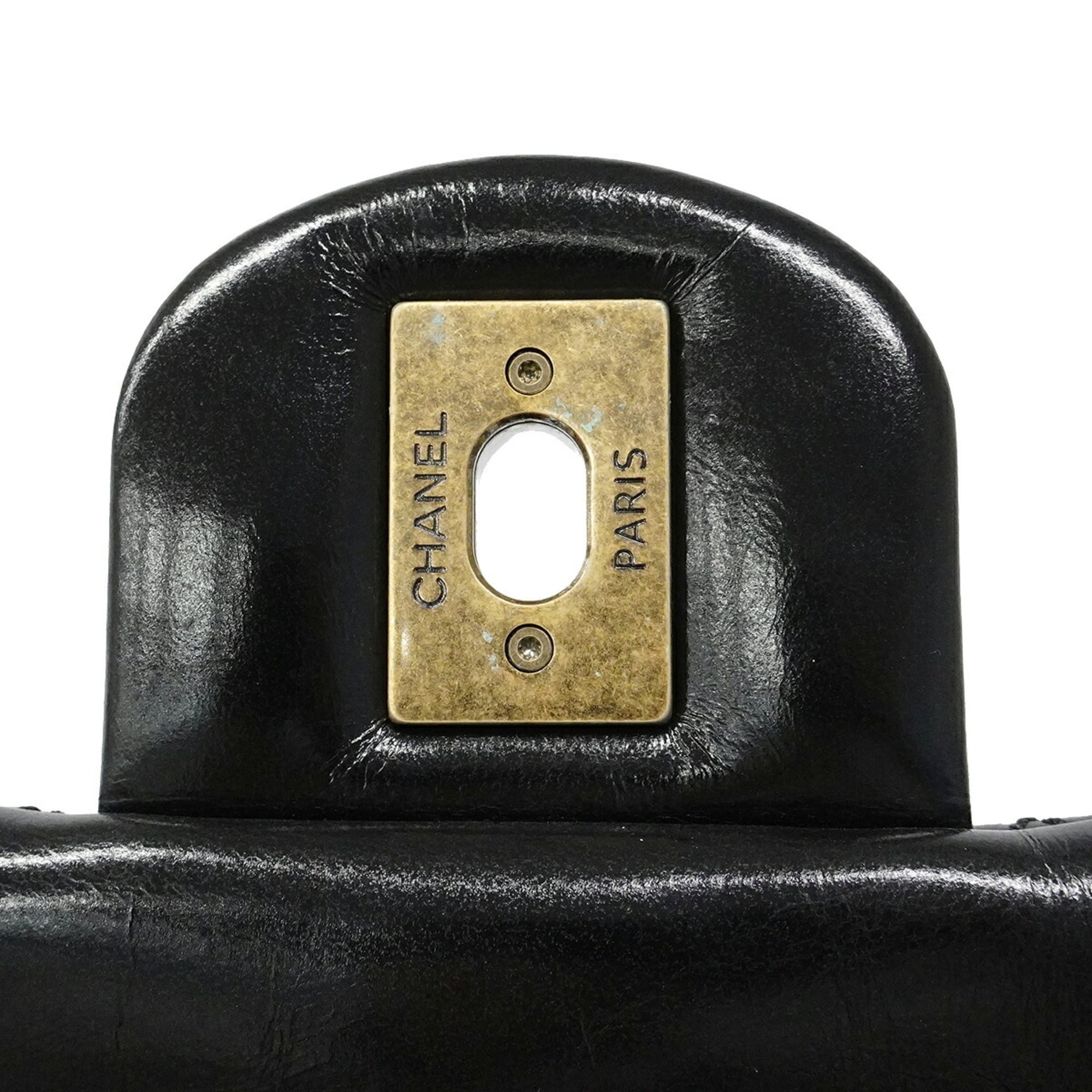 Chanel Black Leather Handbag (Pre-Owned)