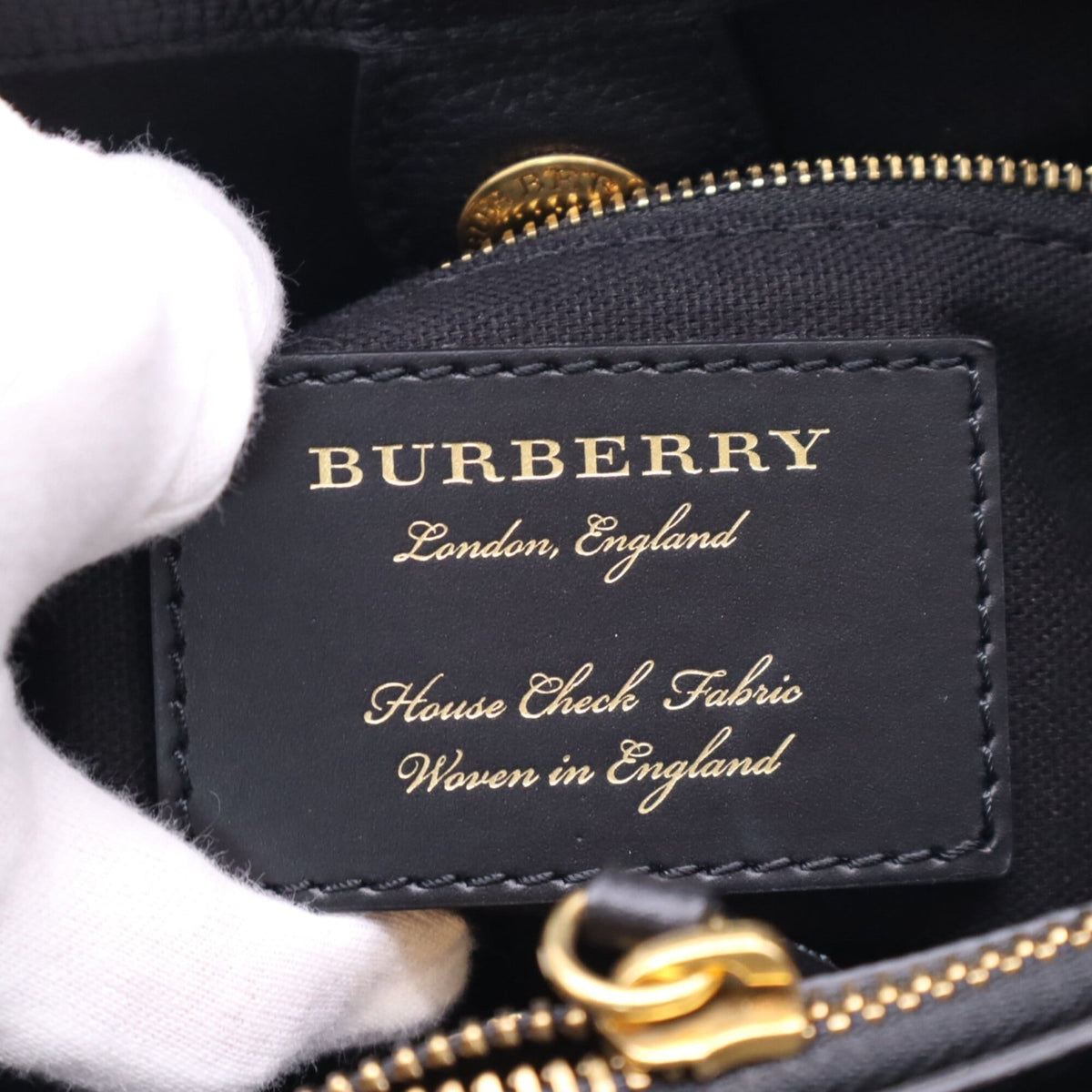 Burberry Black White Handbag Shoulder Bag (Pre-Owned)