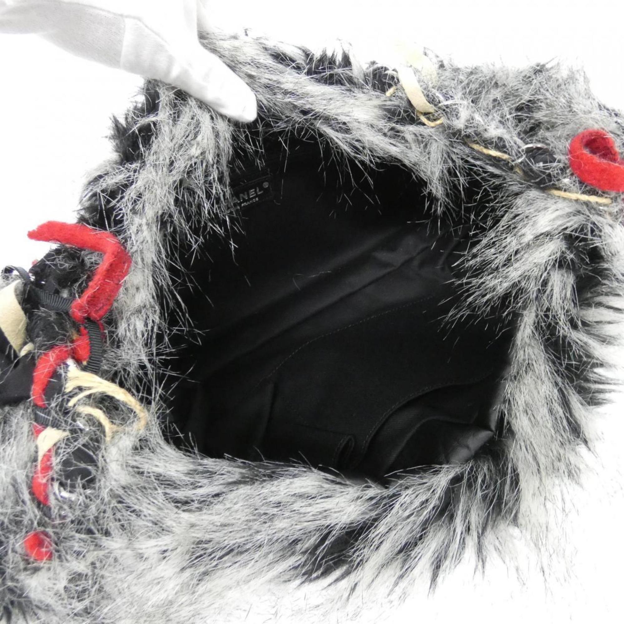 Chanel Beige Black Red Color White Tweed Fur Leather Shoulder Bag (Pre-Owned)