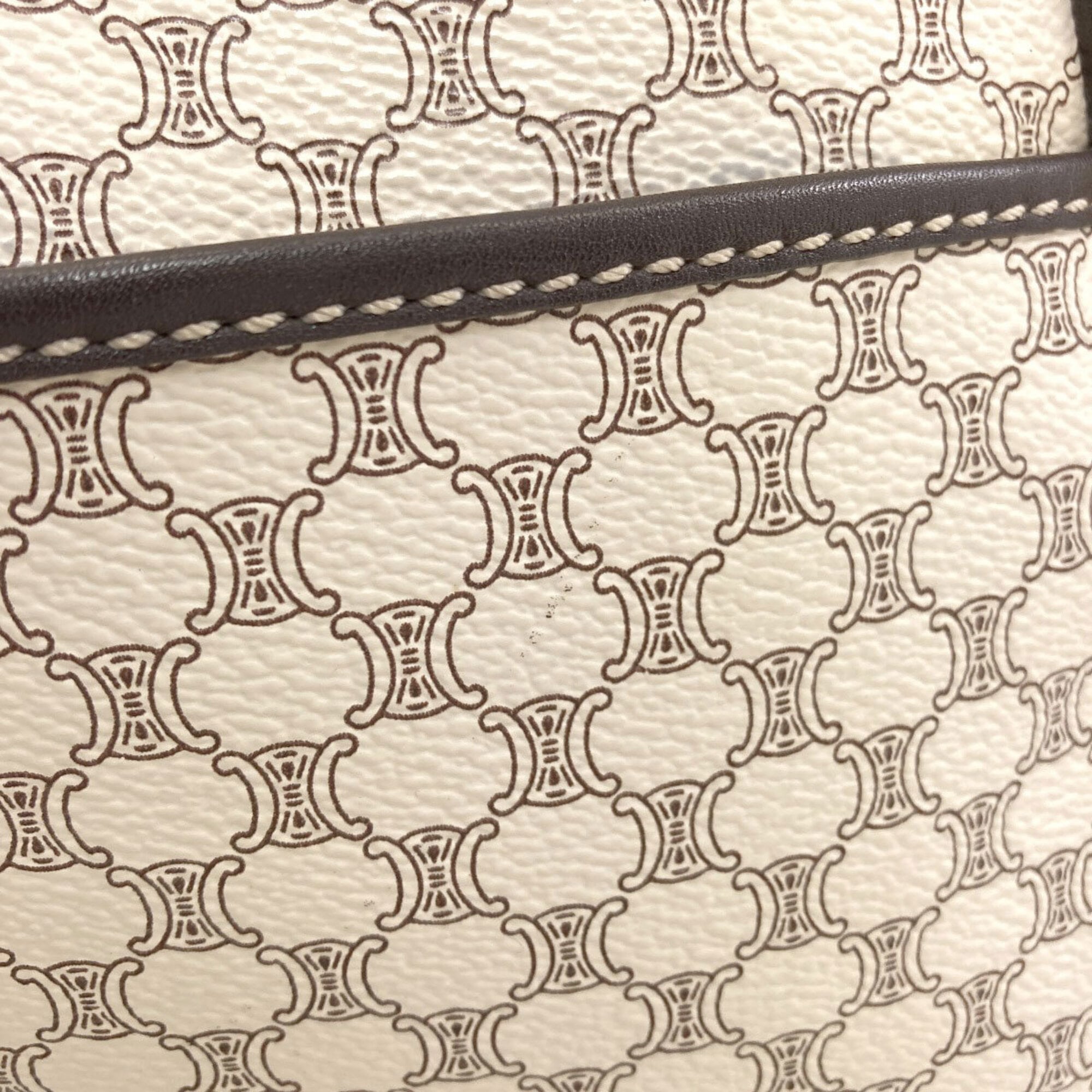 Celine Dark Brown White Pvc Leather Shoulder Bag (Pre-Owned)