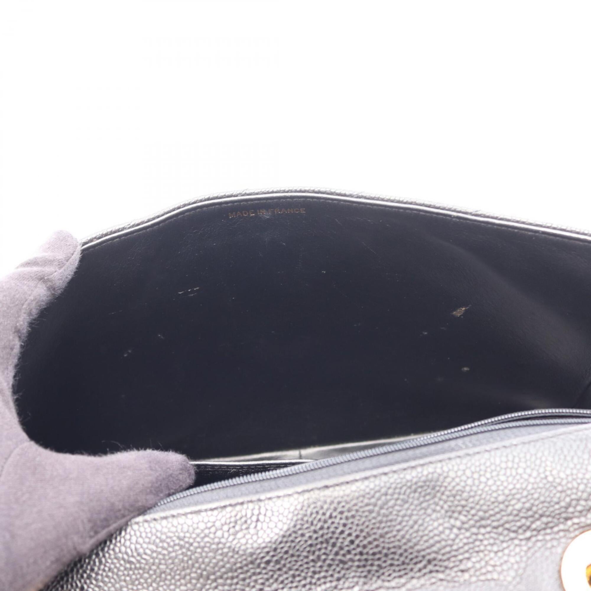 Chanel Black Grained Calfskin Handbag Shoulder Bag (Pre-Owned)