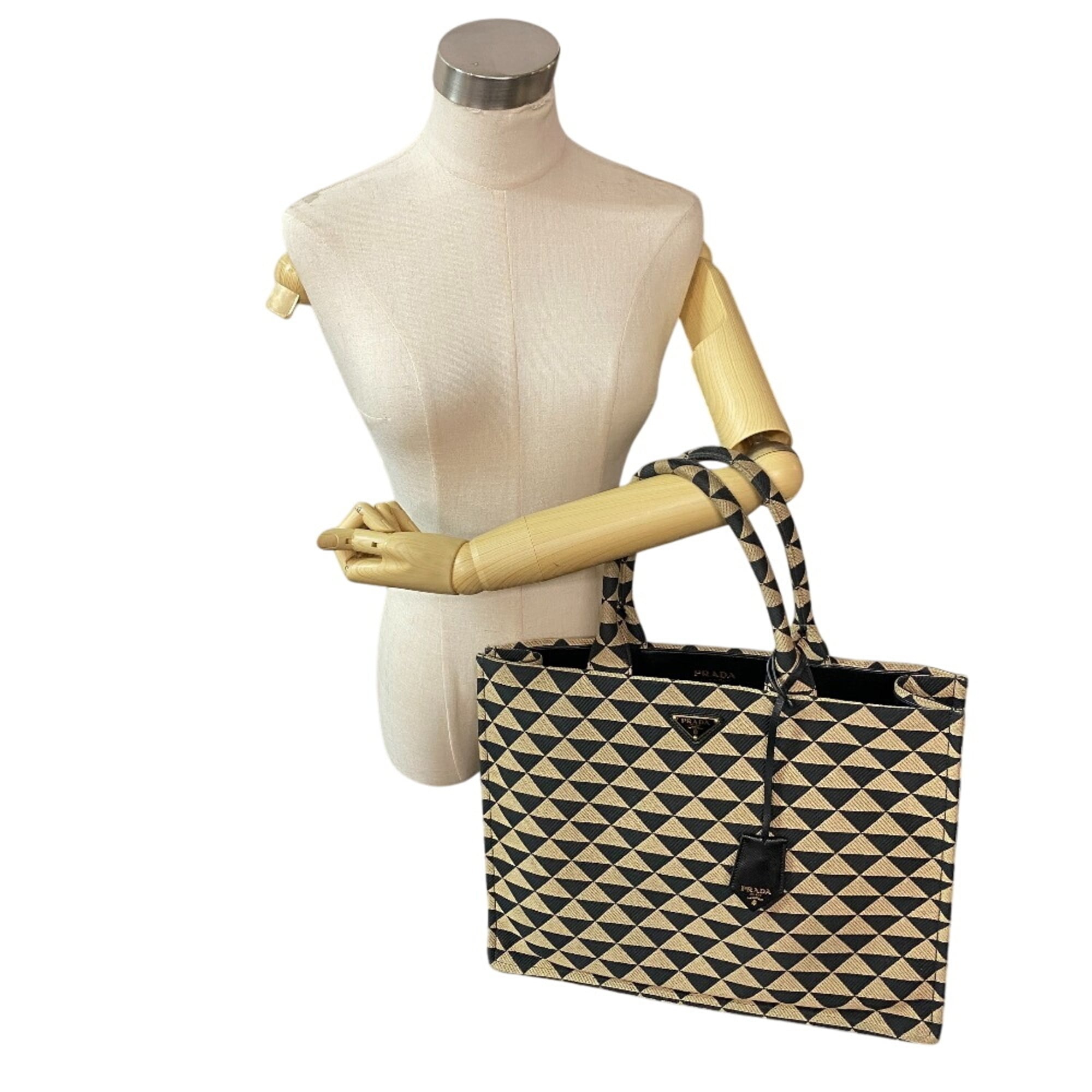 Prada Beige Black Leather Handbag (Pre-Owned)
