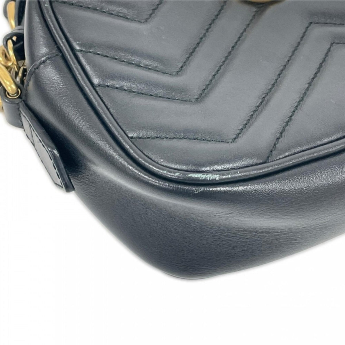 Gucci Black White Leather Shoulder Bag (Pre-Owned)