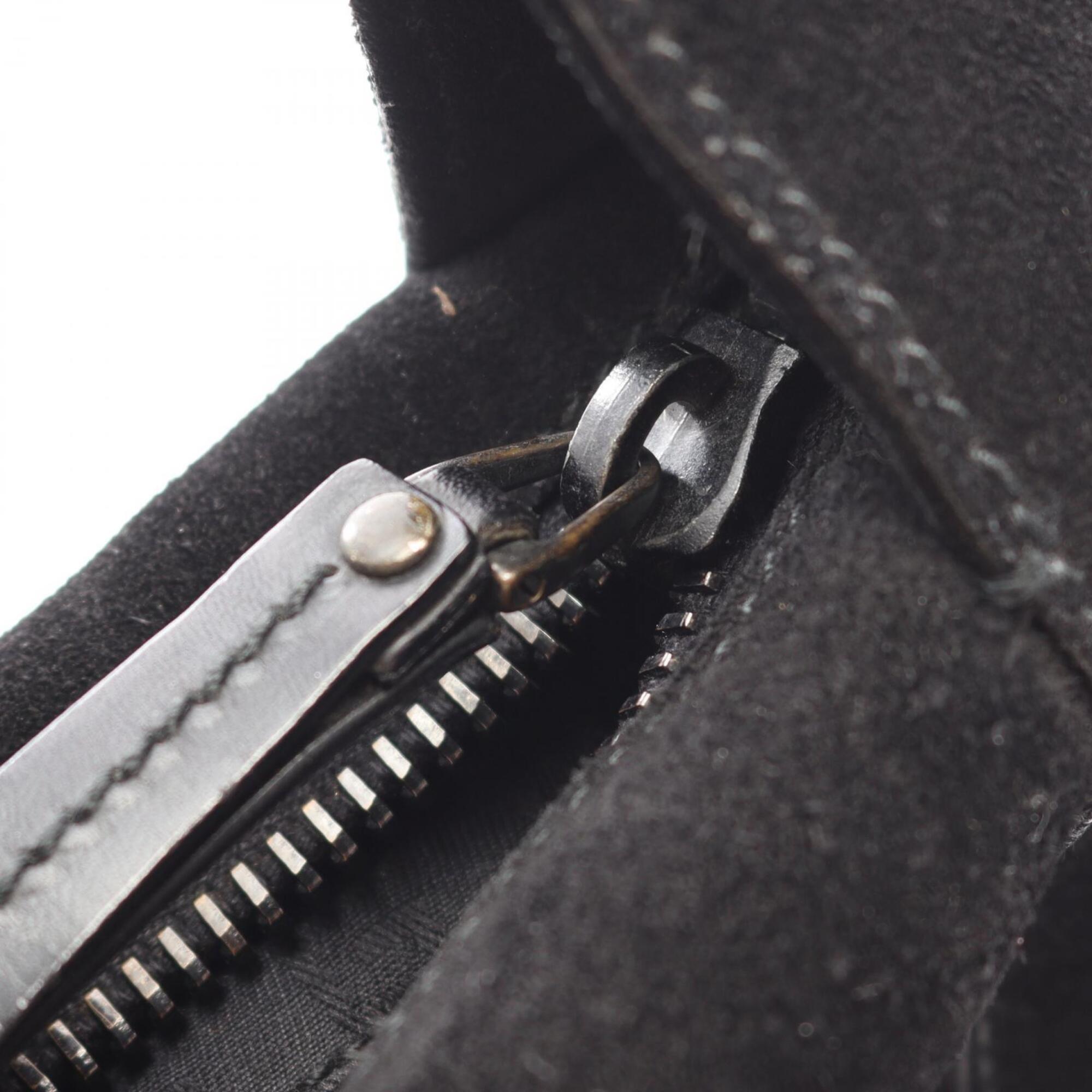 Gucci Black Suede Leather Handbag Shoulder Bag (Pre-Owned)