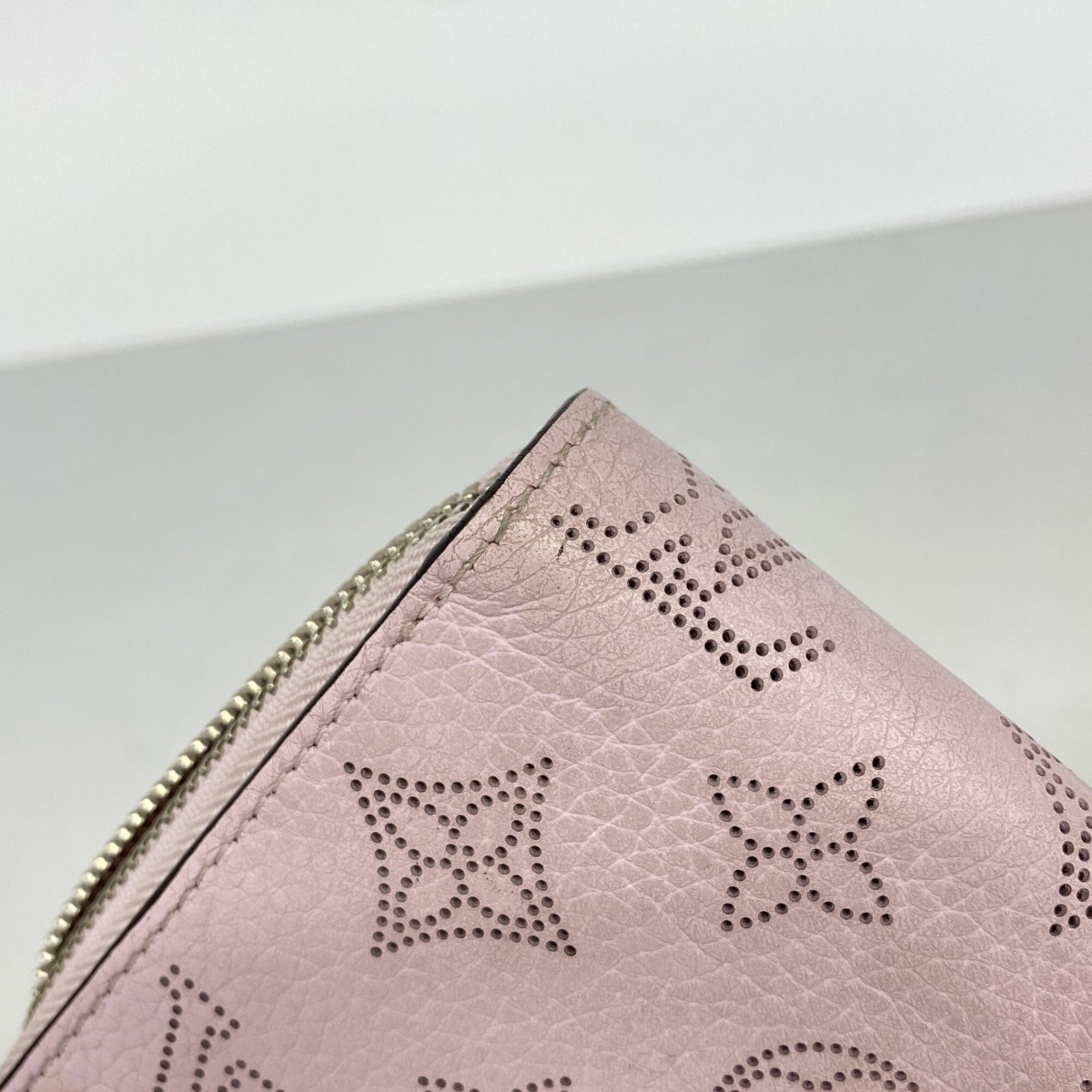 Louis Vuitton Pink Long Wallet (Bi-Fold) (Pre-Owned)