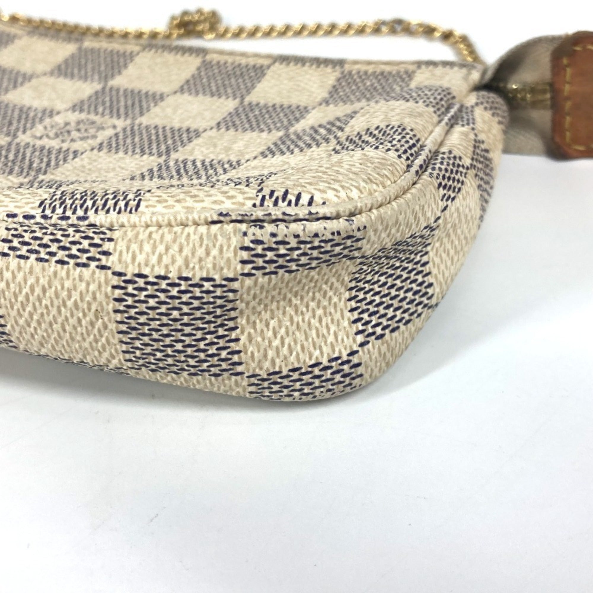 Louis Vuitton White Damier Azur Handbag (Pre-Owned)