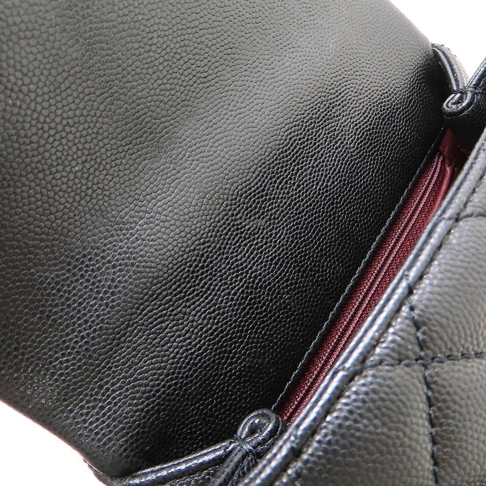Chanel Black Grained Calfskin Handbag (Pre-Owned)