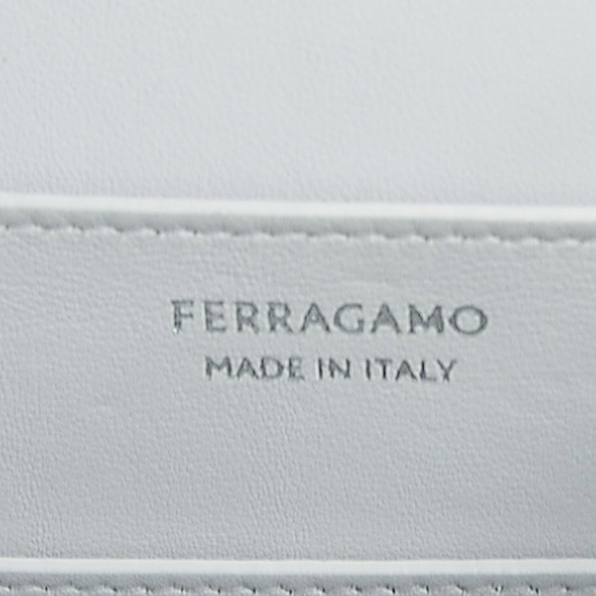 Salvatore Ferragamo White Leather Handbag Shoulder Bag (Pre-Owned)