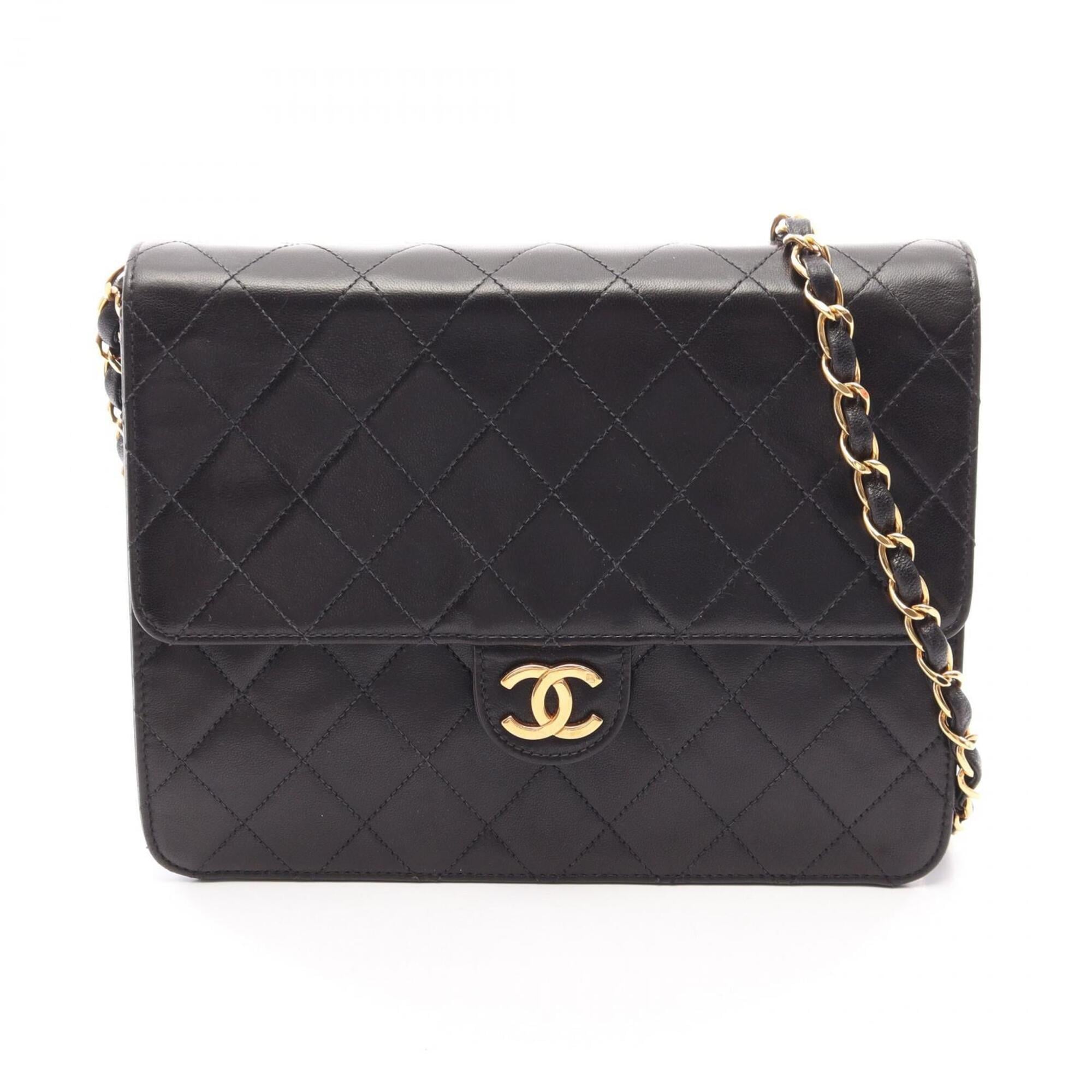 Chanel Matelasse Black Leather Handbag Shoulder Bag (Pre-Owned)