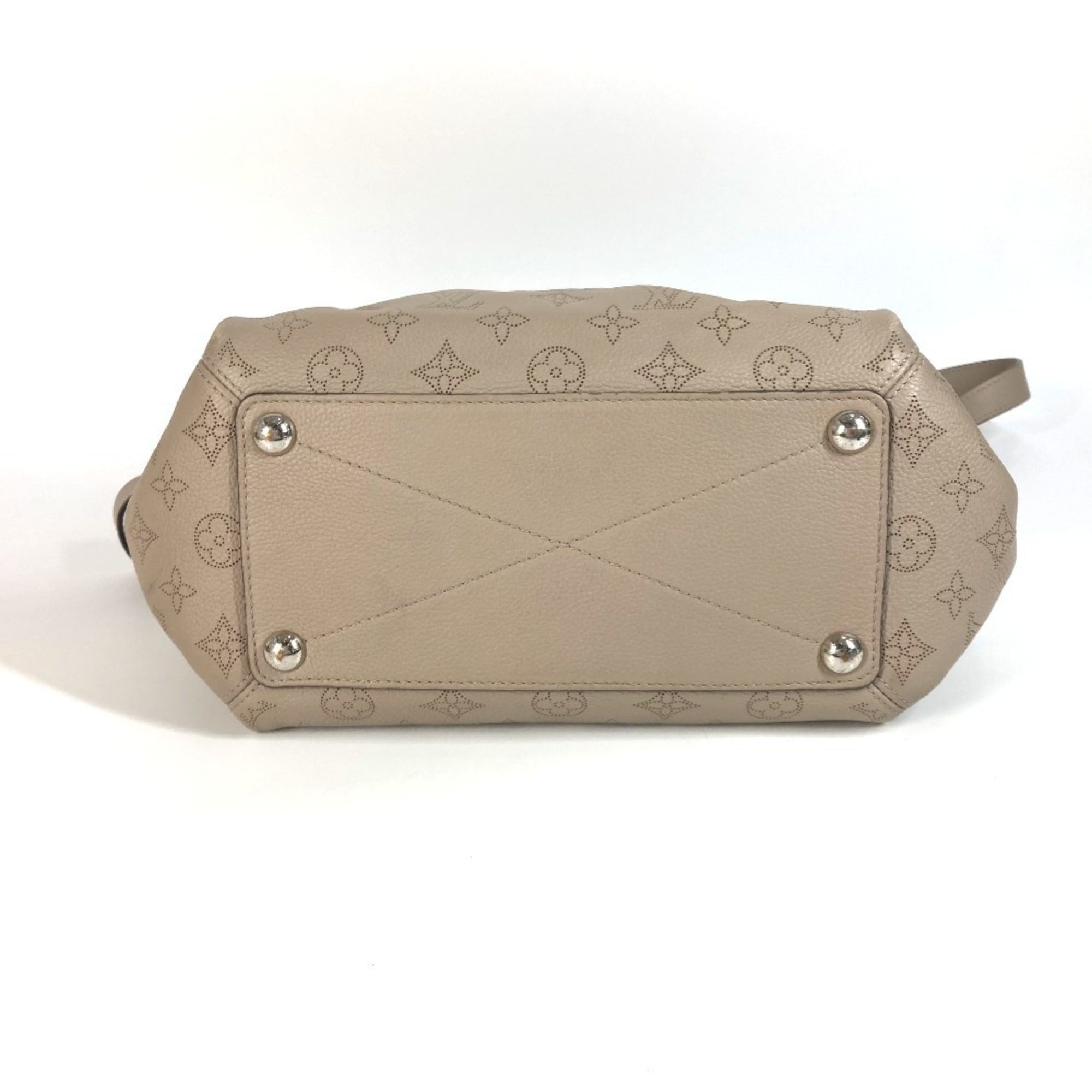 Louis Vuitton Beige Monogram Shoulder Bag Tote Bag (Pre-Owned)