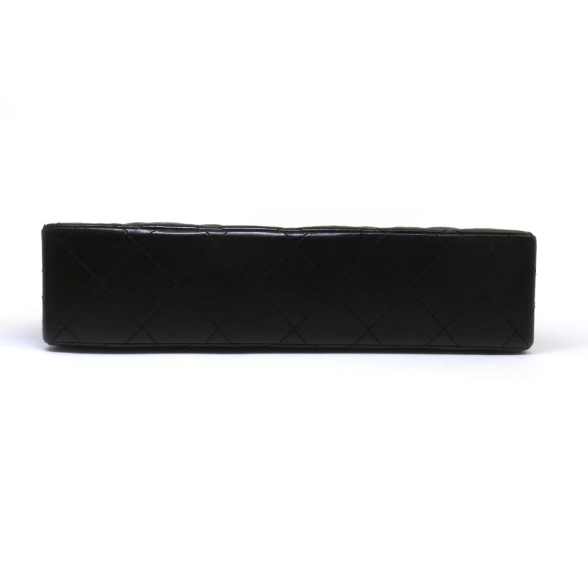 Chanel Matelasse Black Leather Shoulder Bag (Pre-Owned)