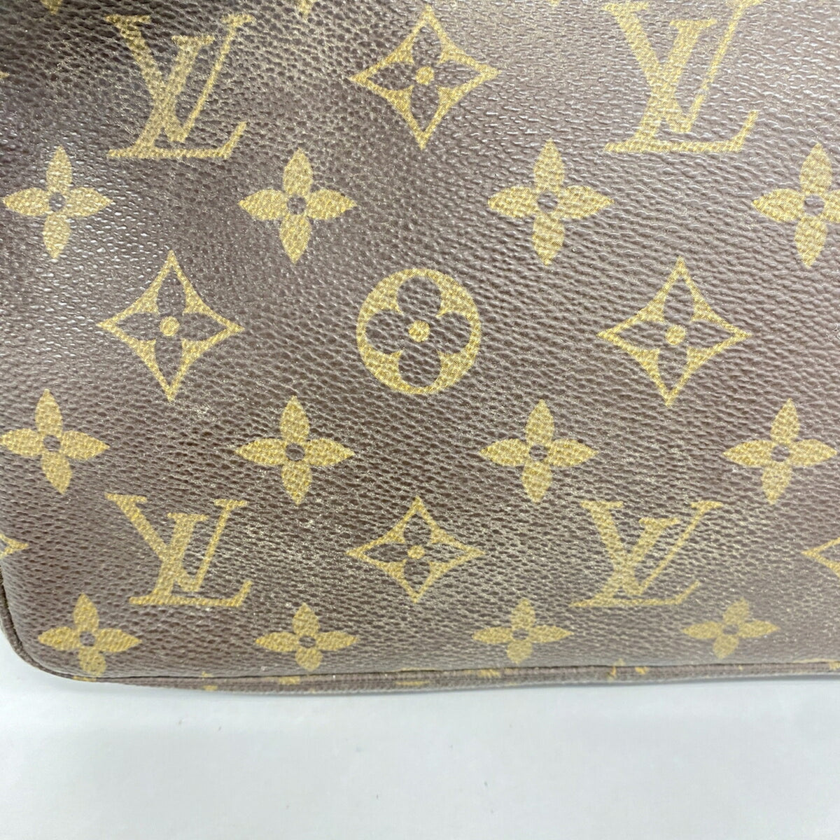 Louis Vuitton Brown Pouch (Pre-Owned)