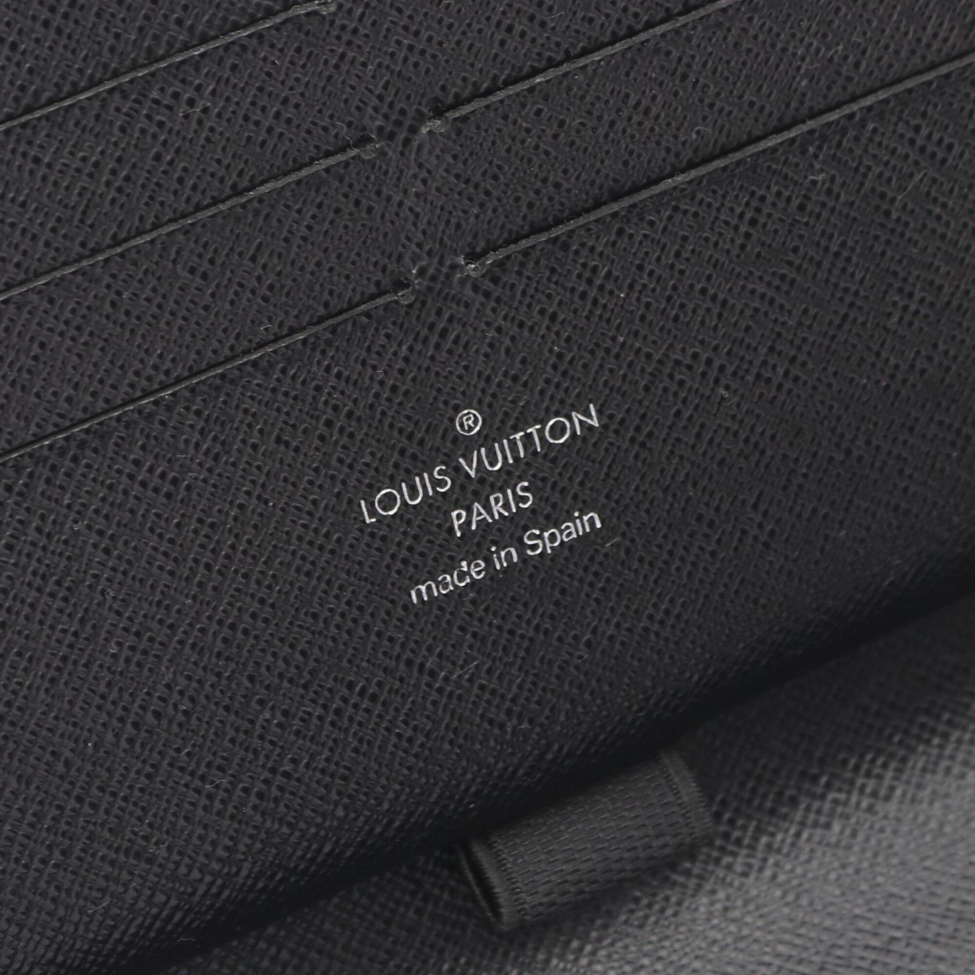 Louis Vuitton Black Damier Graphite Pvc Coated Canvas Long Wallet (Bi-Fold) (Pre-Owned)