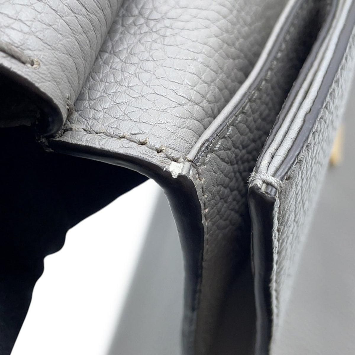 Gucci Gray Leather Handbag (Pre-Owned)
