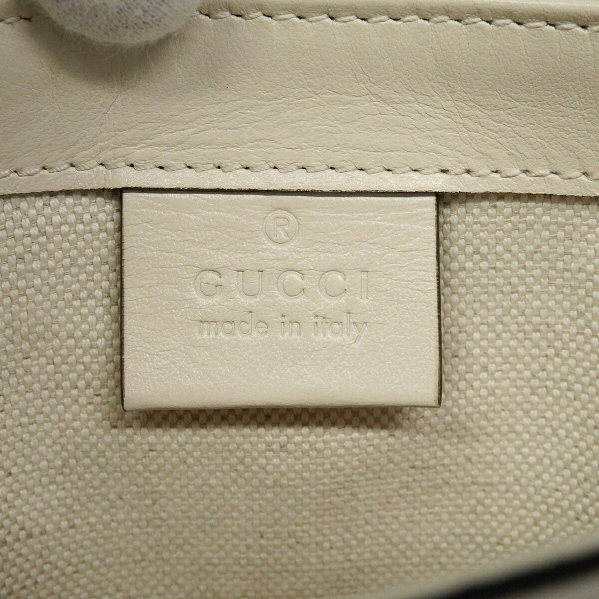 Gucci White Leather Shoulder Bag (Pre-Owned)