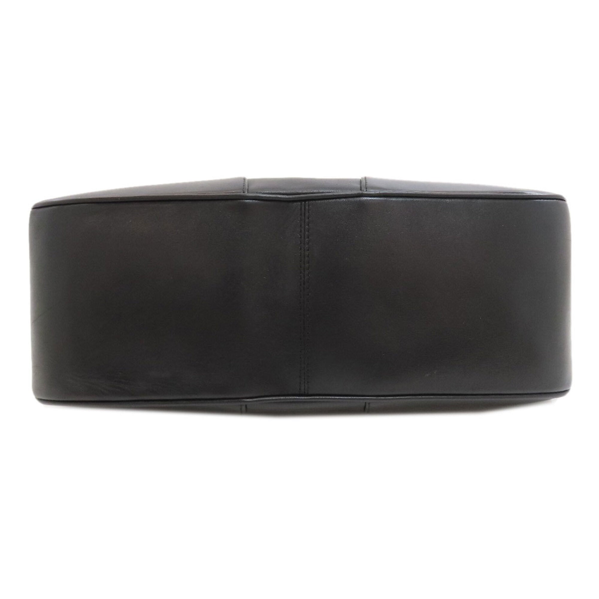 Bally Black Leather Shoulder Bag (Pre-Owned)