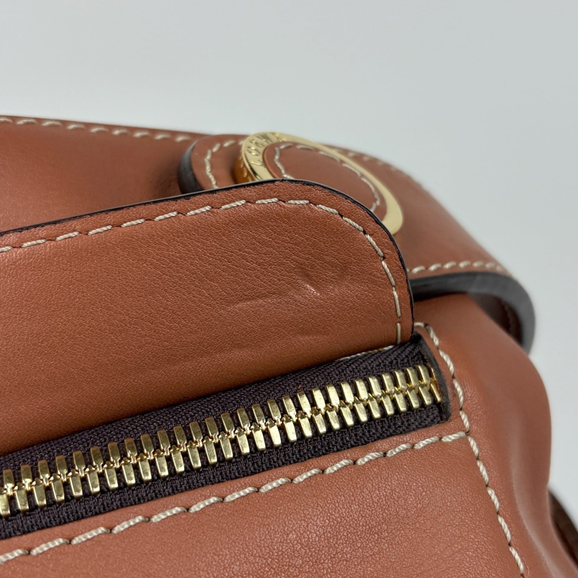 Loewe Brown Leather Shoulder Bag (Pre-Owned)