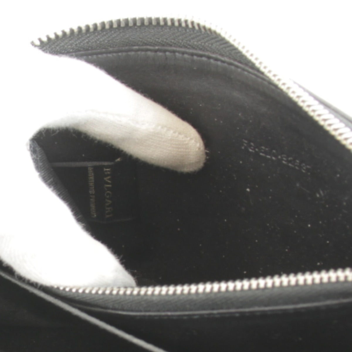 Bvlgari Black Leather Long Wallet (Bi-Fold) (Pre-Owned)