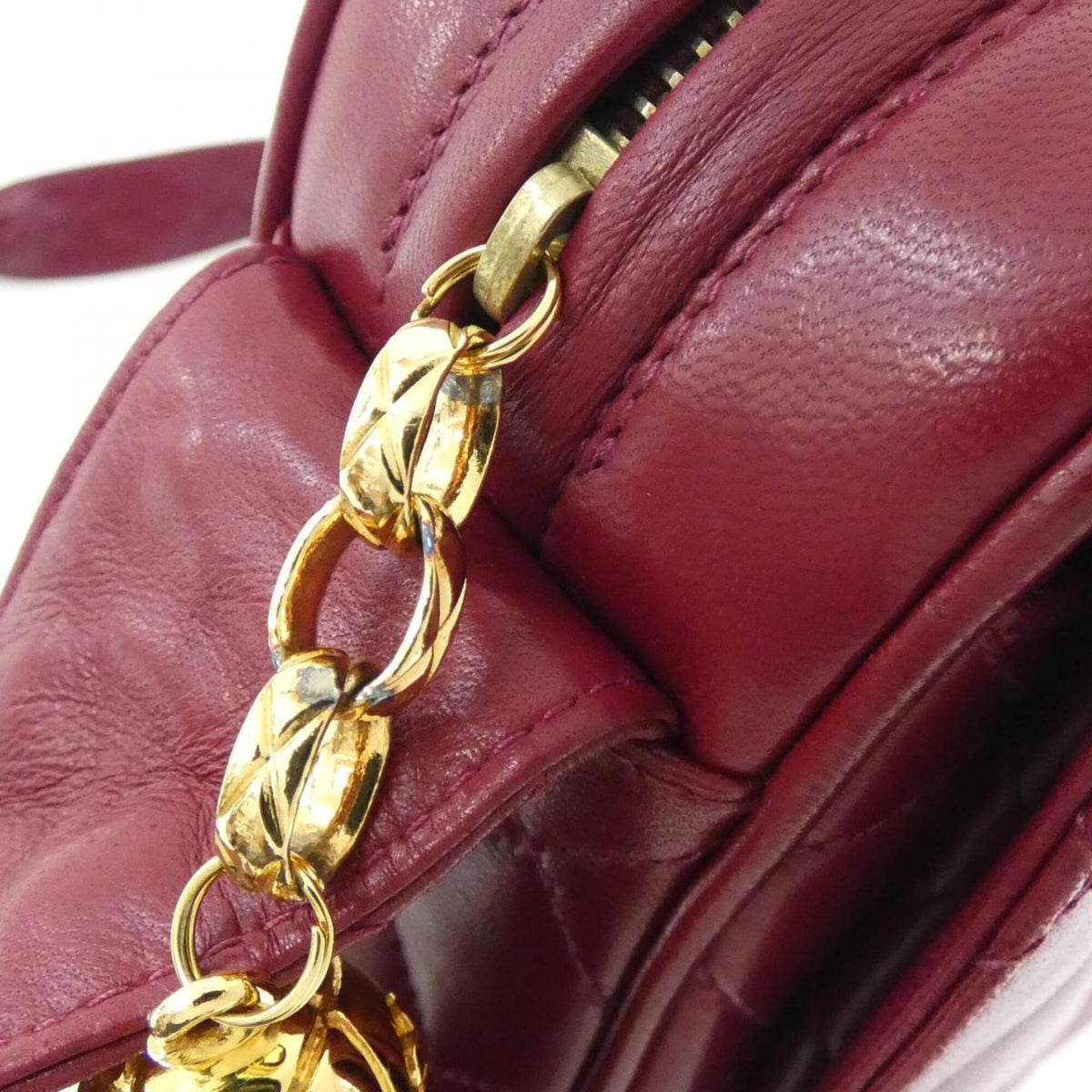 Chanel Bordeaux Leather Shoulder Bag (Pre-Owned)
