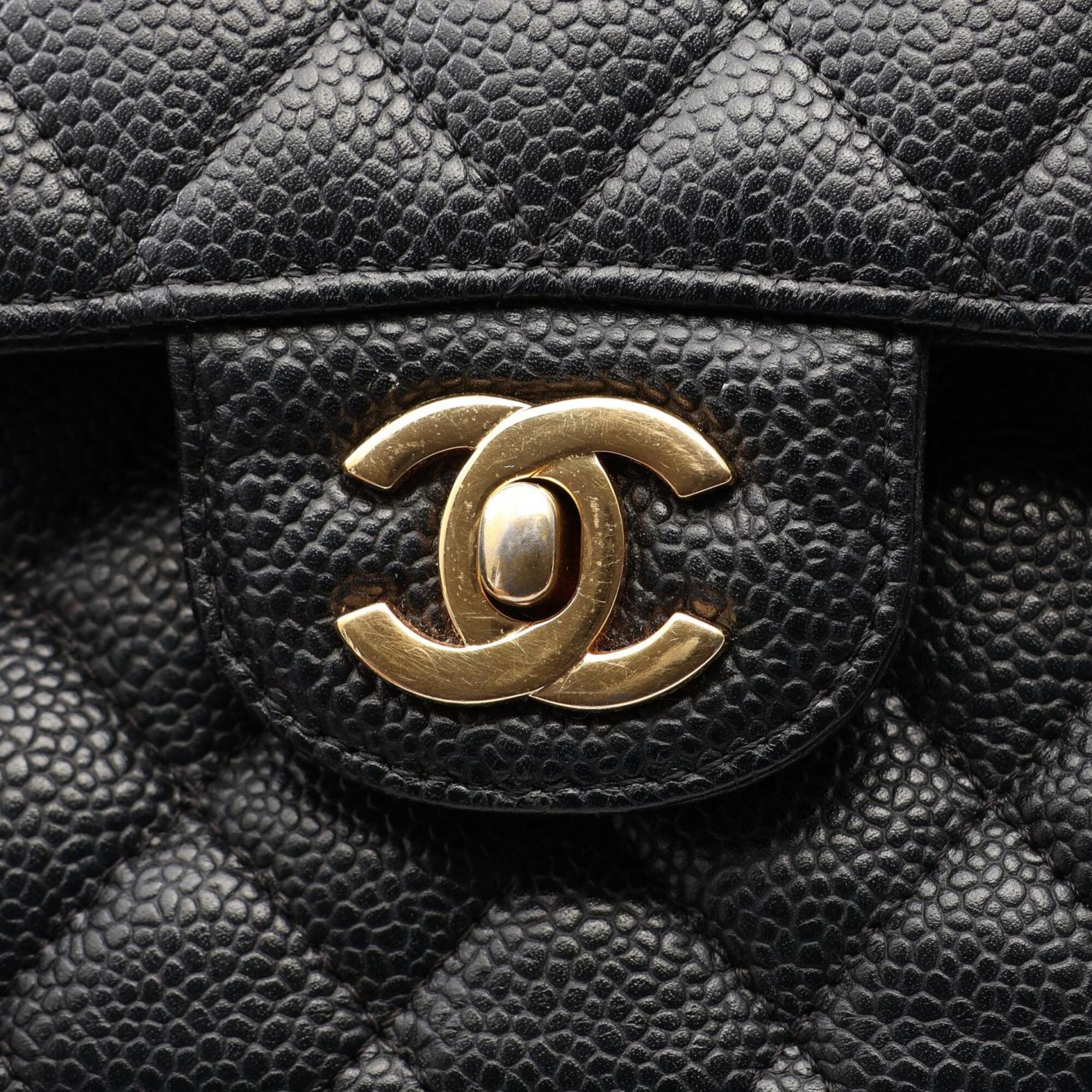 Chanel Black Grained Calfskin Handbag Shoulder Bag (Pre-Owned)