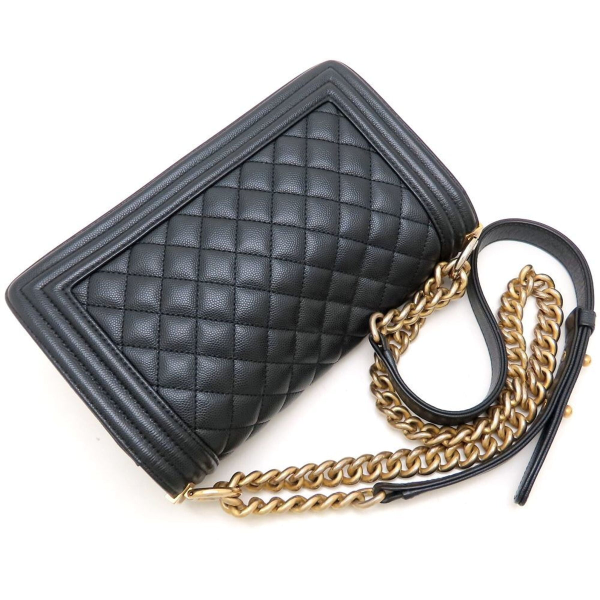 Chanel Boy Chanel Black Leather Shoulder Bag (Pre-Owned)
