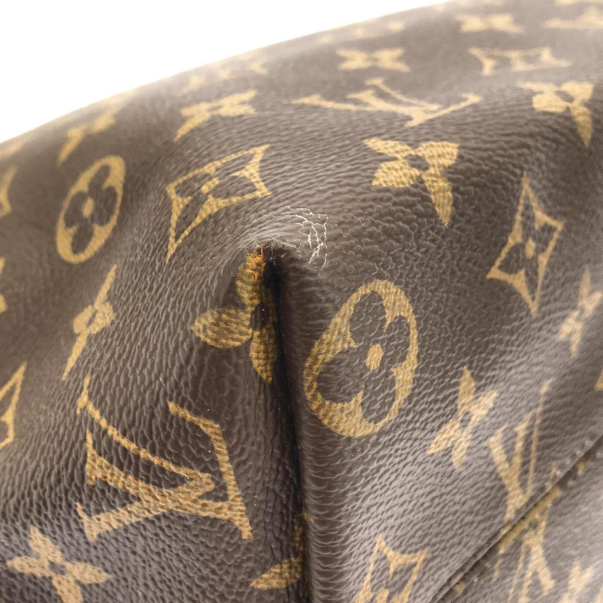 Louis Vuitton Brown Coated Canvas Handbag (Pre-Owned)