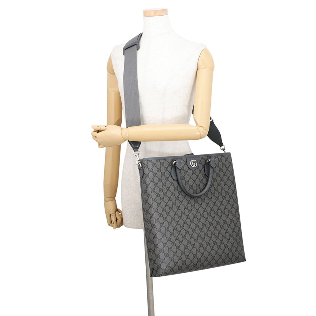 Gucci Gray Gg Supreme Handbag Shoulder Bag Tote Bag (Pre-Owned)