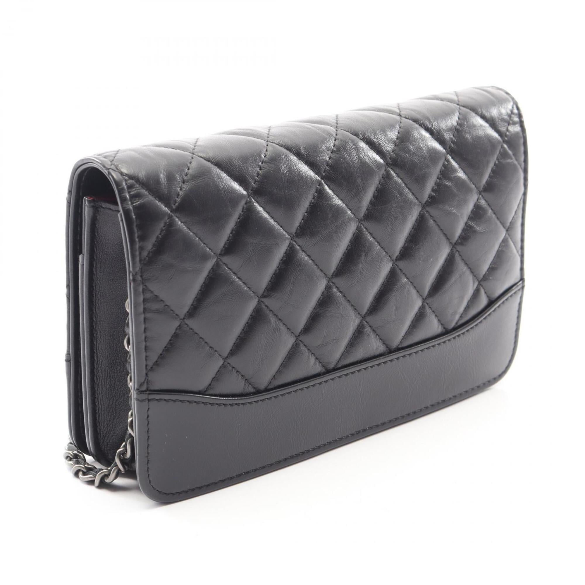 Chanel Black Leather Handbag Shoulder Bag (Pre-Owned)