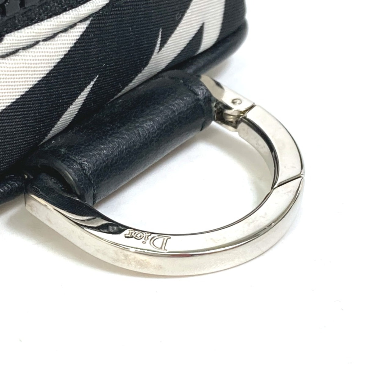 Dior Homme White Cloth Pouch (Pre-Owned)