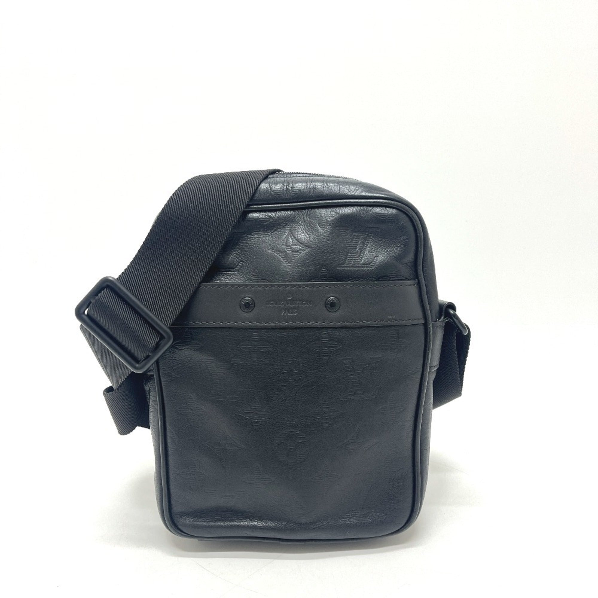 Louis Vuitton Black Leather Handbag Pochette Shoulder Bag (Pre-Owned)