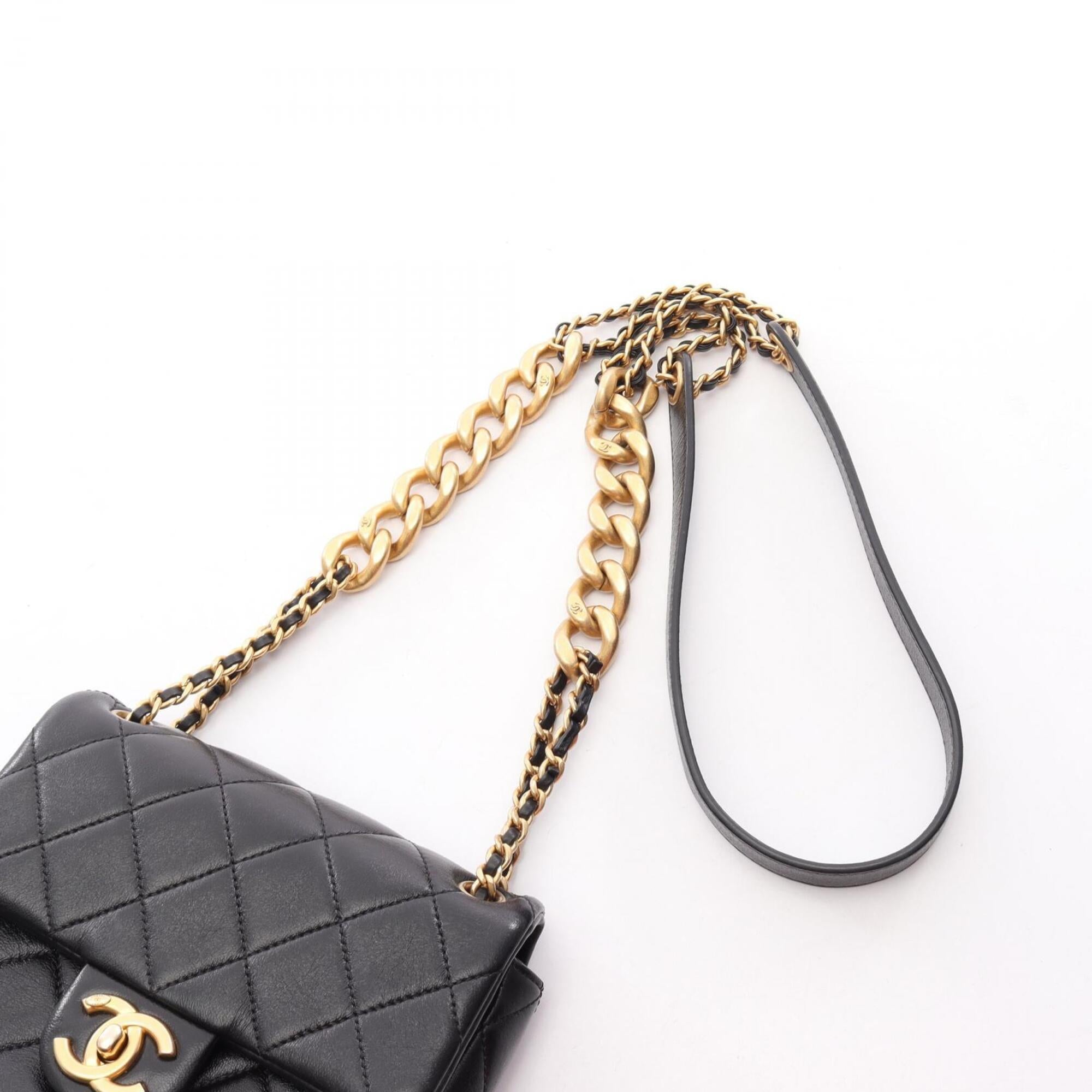 Chanel Black Leather Handbag Shoulder Bag (Pre-Owned)