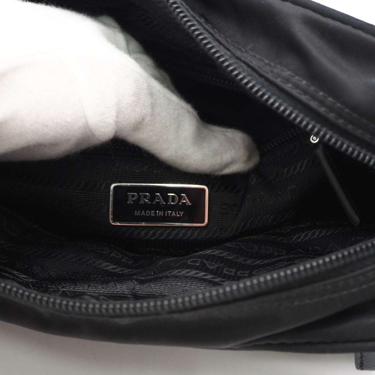 Prada Black Nylon Shoulder Bag (Pre-Owned)