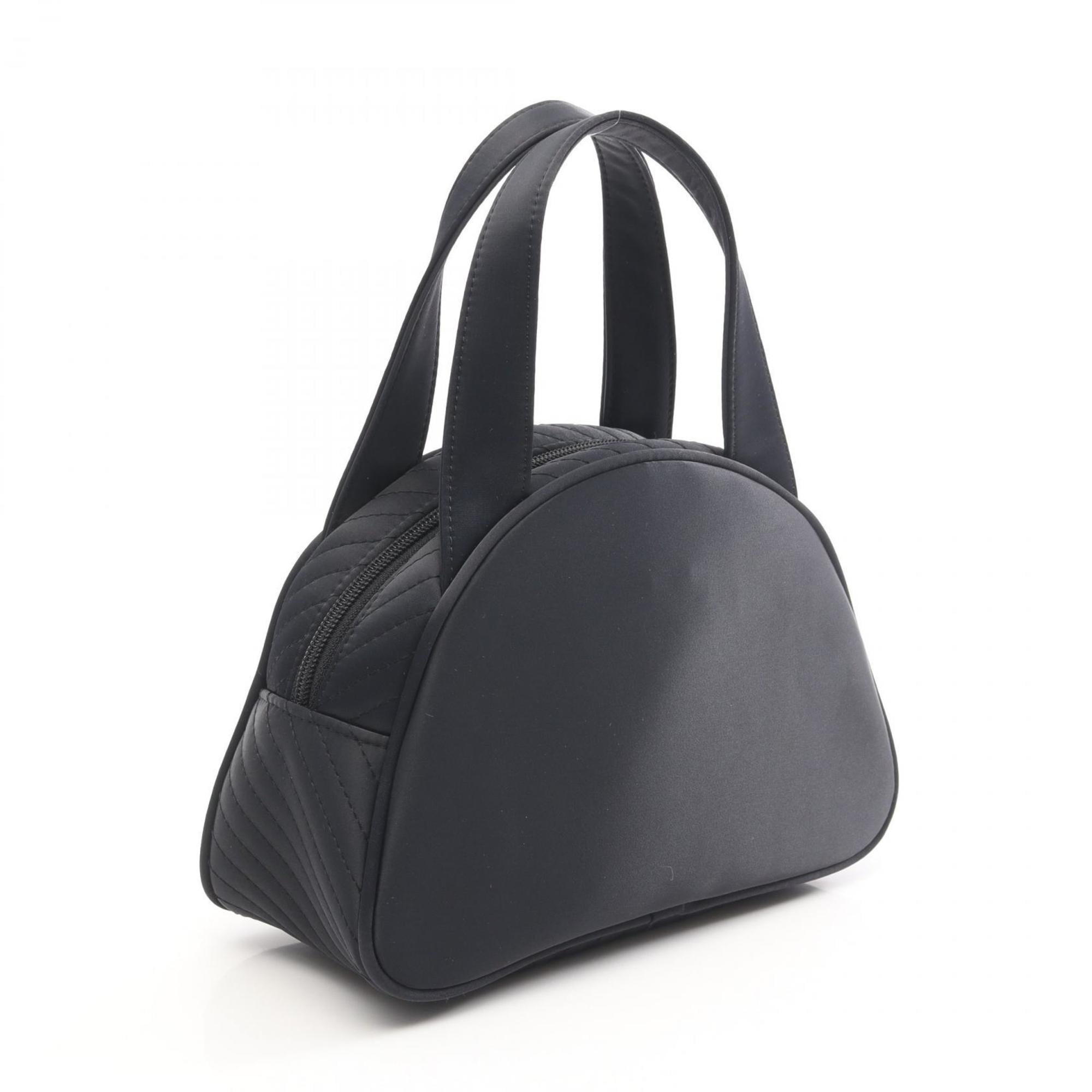 Yves Saint Laurent Navy Nylon Handbag (Pre-Owned)