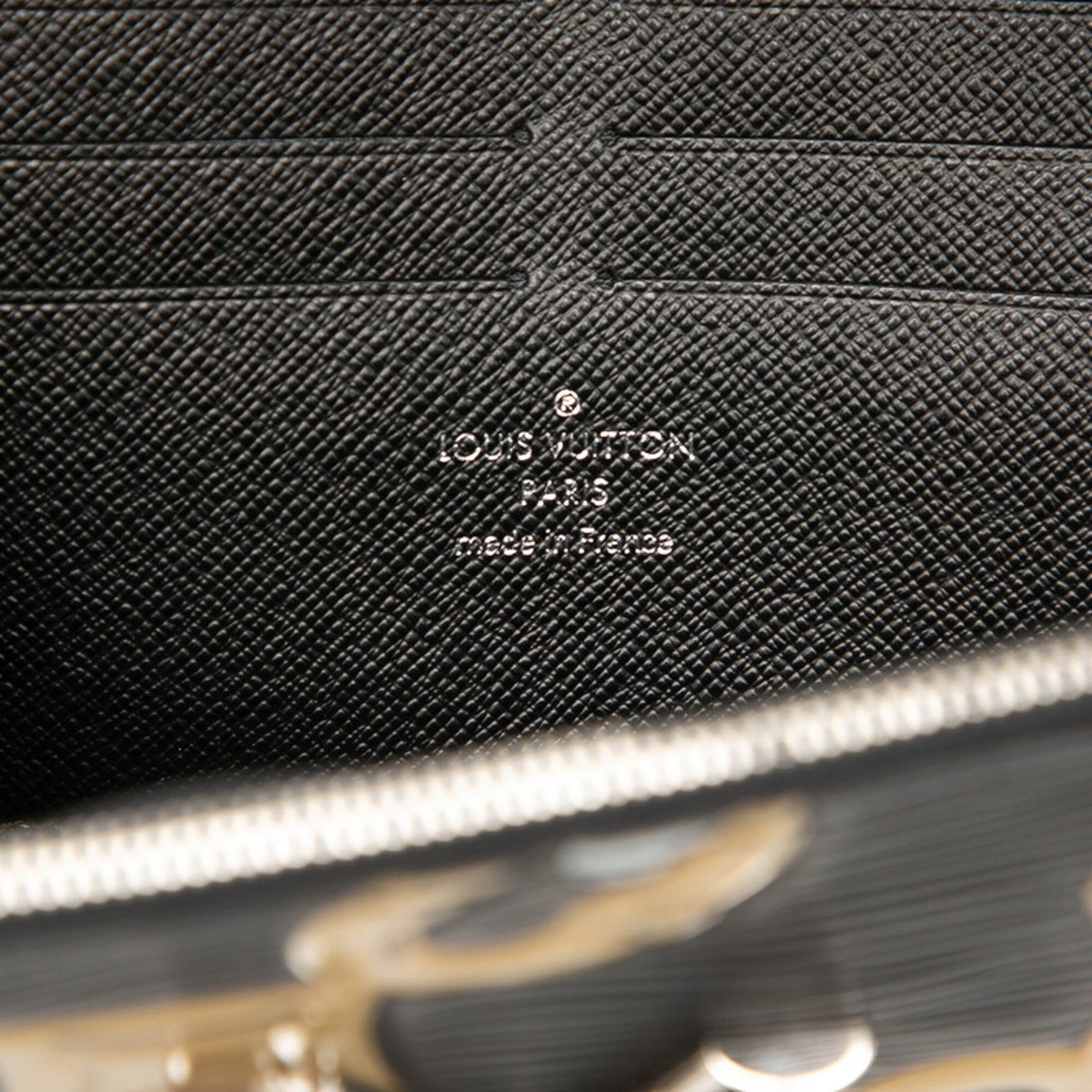 Louis Vuitton Epi Black Gold Silver Leather Shoulder Bag (Pre-Owned)