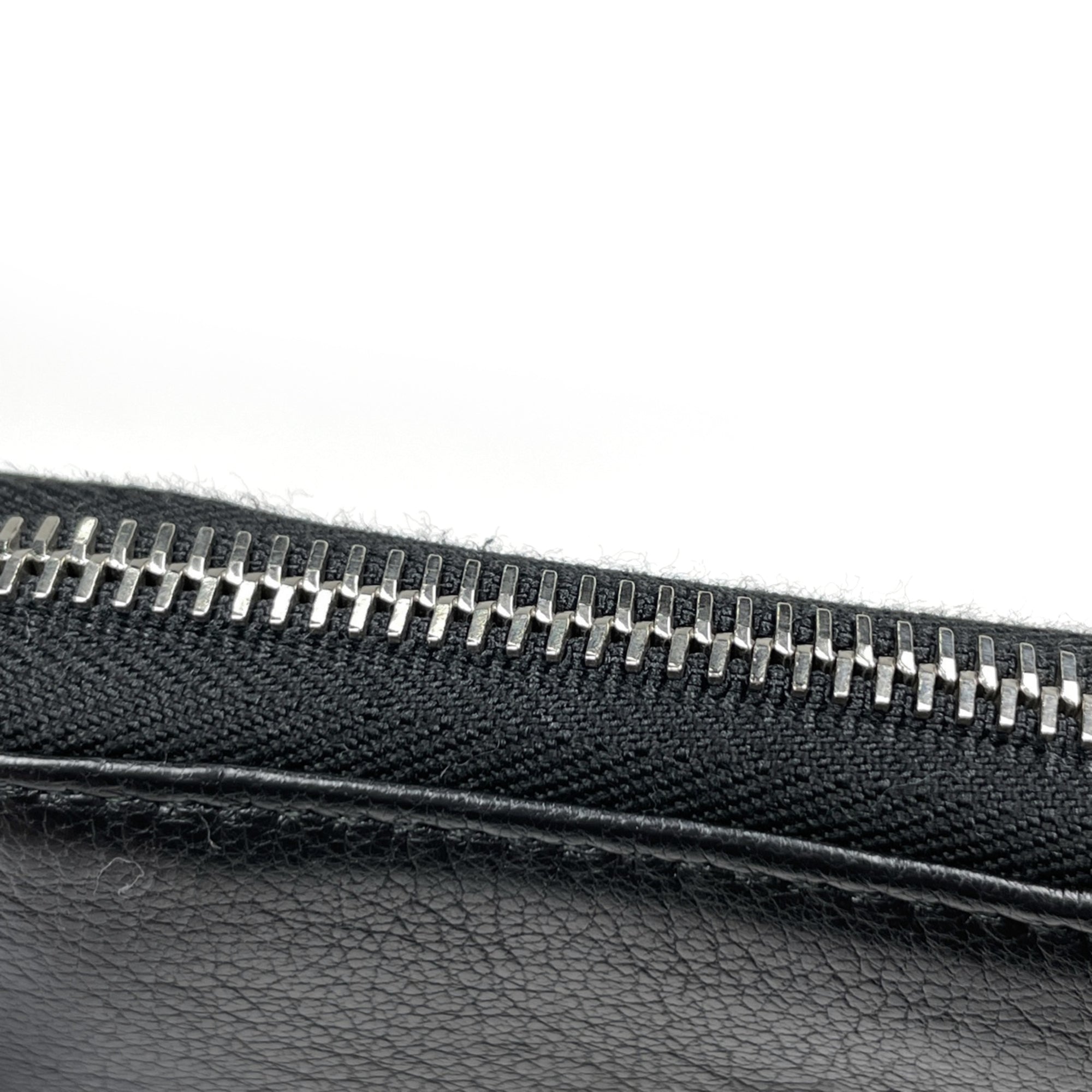 Chanel Black Leather Long Wallet (Bi-Fold) (Pre-Owned)
